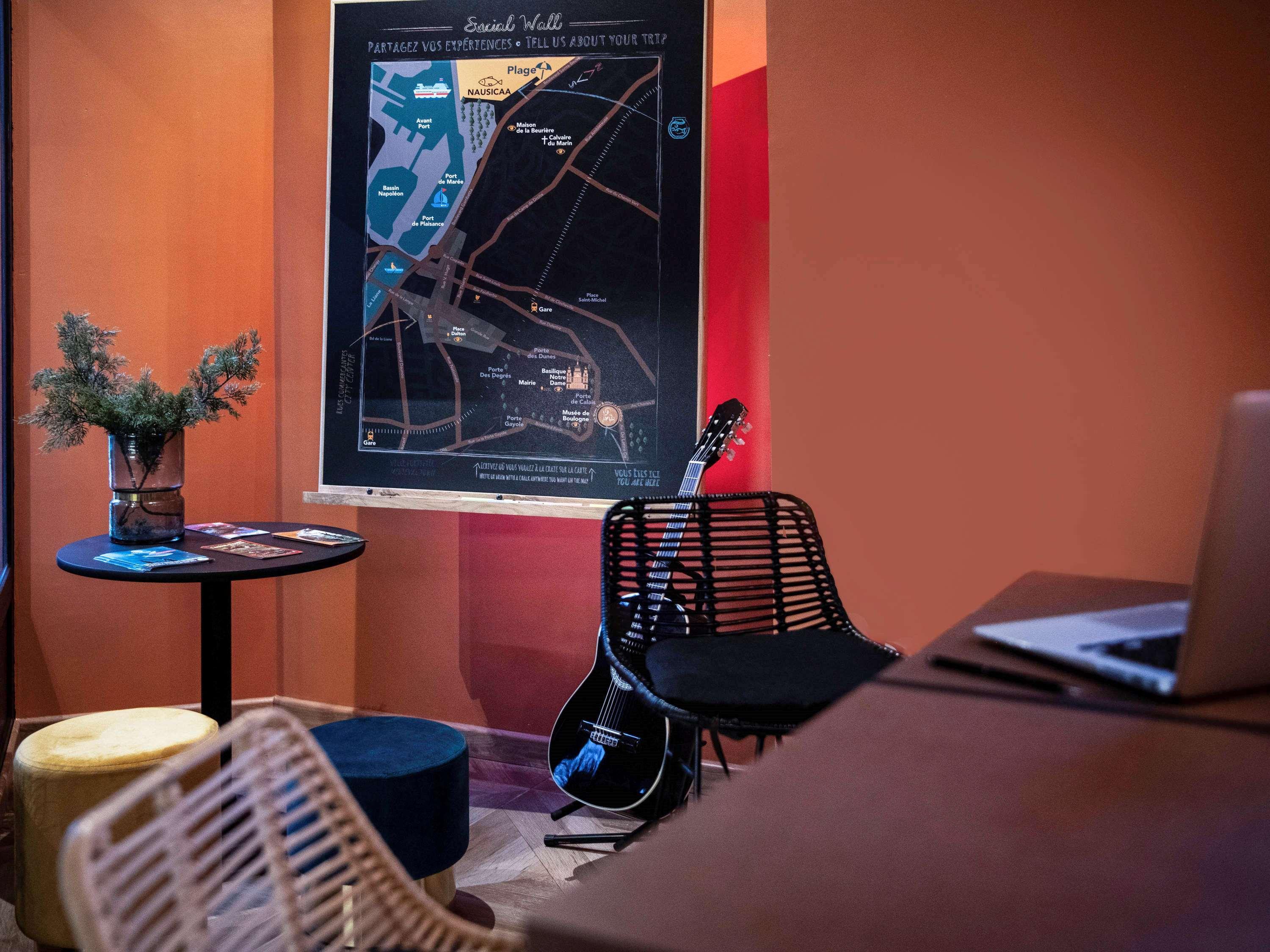 Ibis Styles Boulogne Sur Mer Centre Cathedrale Εξωτερικό φωτογραφία