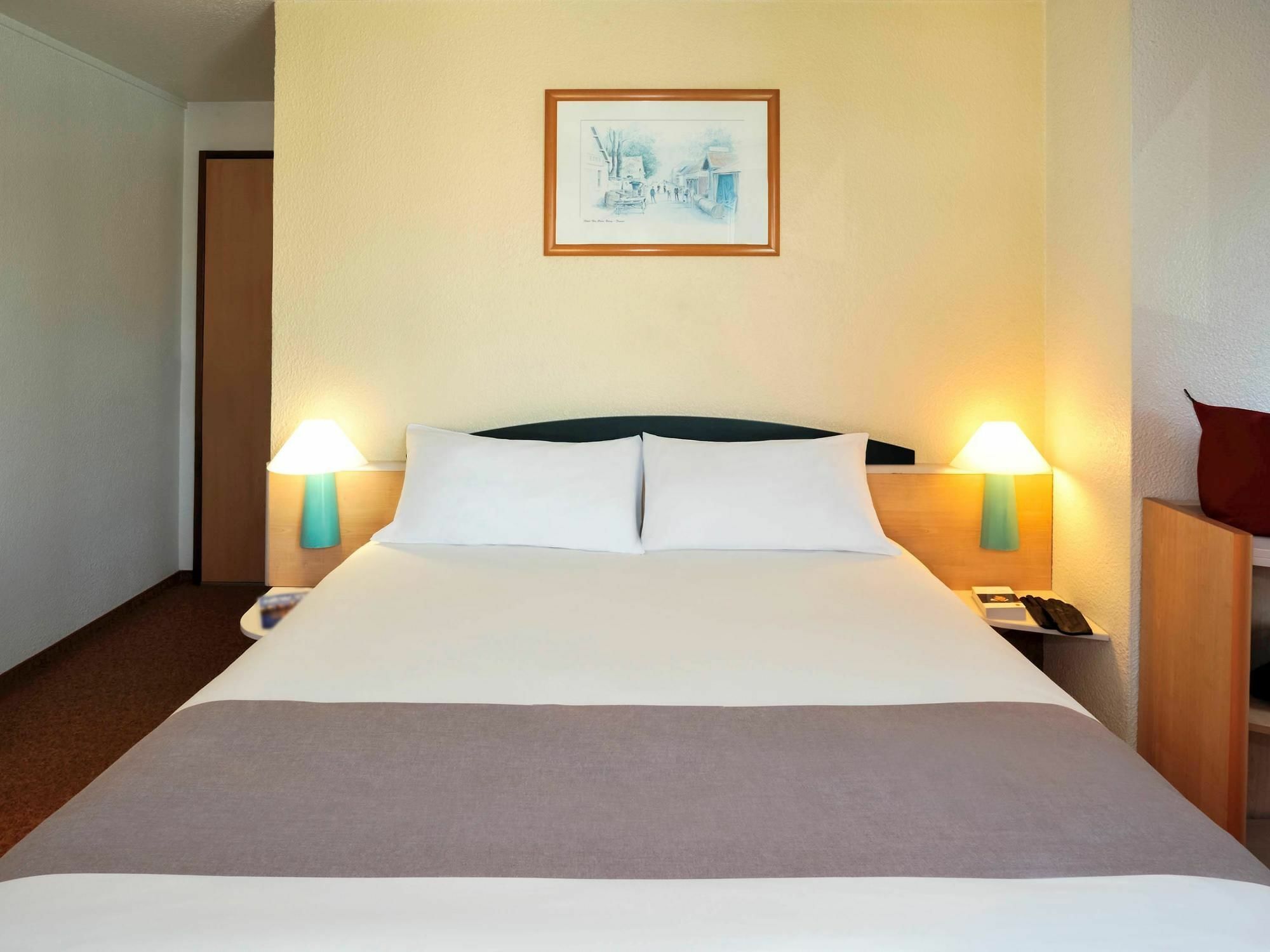 Ibis Styles Boulogne Sur Mer Centre Cathedrale Εξωτερικό φωτογραφία